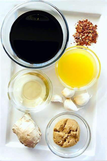 asian-marinade-ingredients-in-individual-bowls