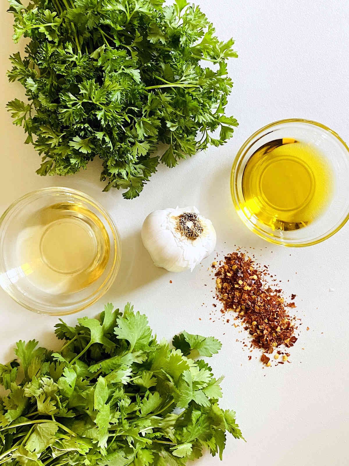 picture of individual ingredients to make bavette steak chimichurri
