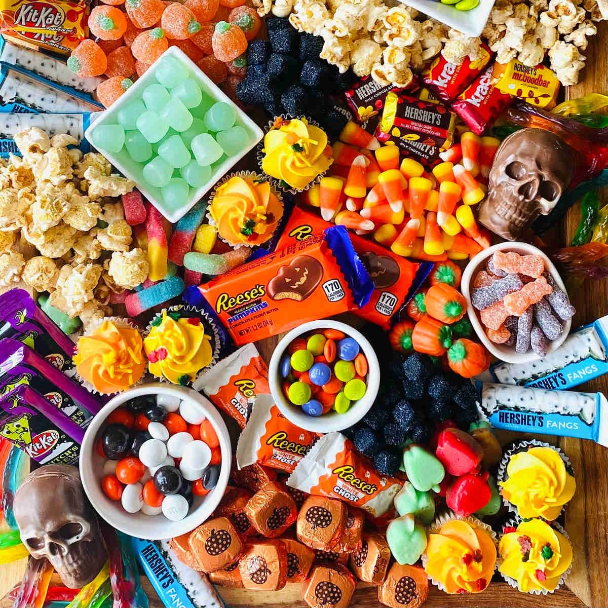 halloween charcuterie candy board