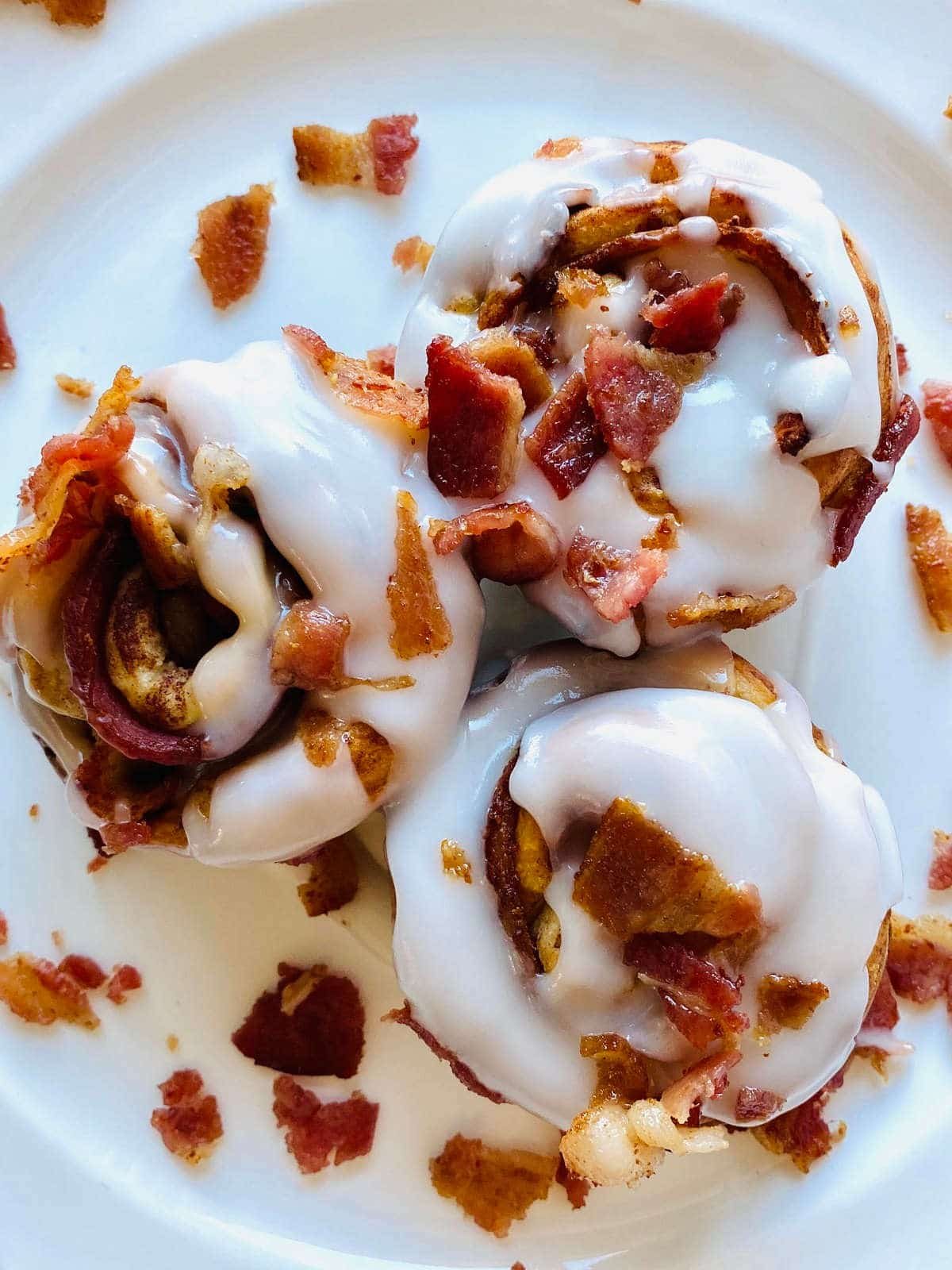 Blackstone Smashed Cinnamon Rolls