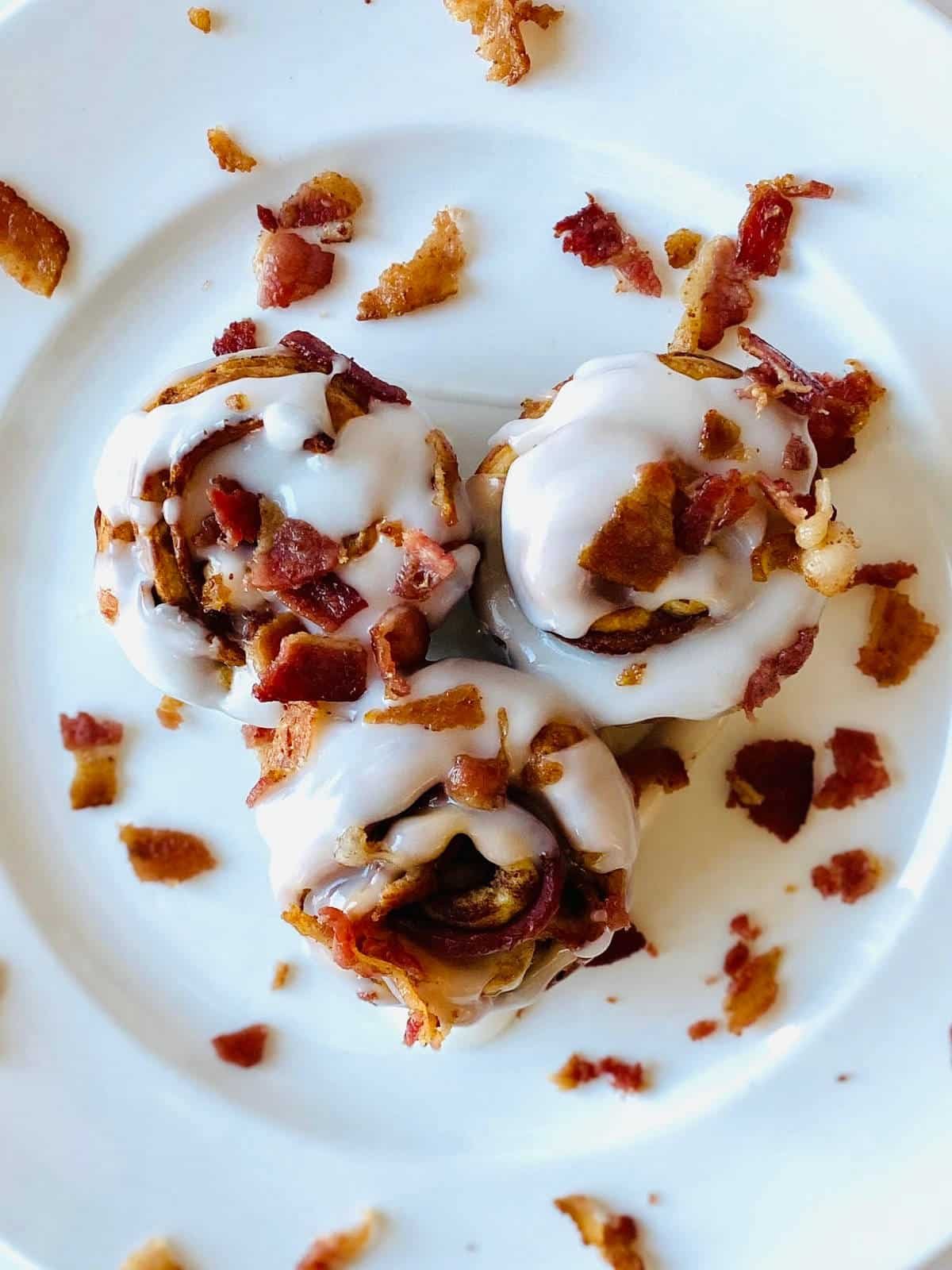 blackstone smashed cinnamon rolls.