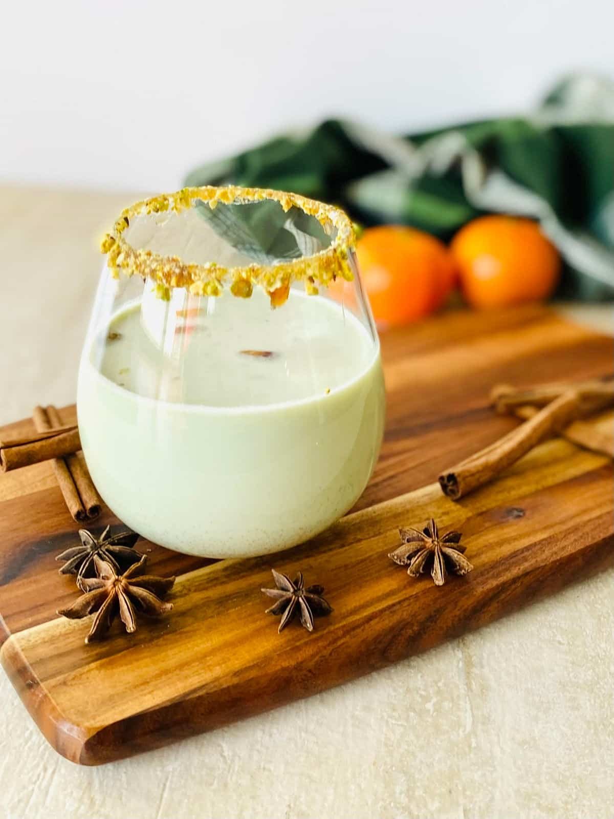 pistachios coquito.