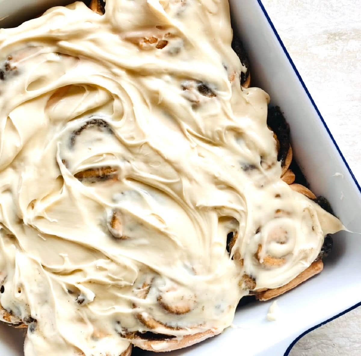 easy sourdough discard cinnamon rolls recipe.