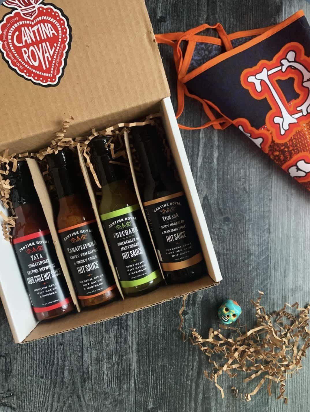 cantina royale hot sauce set.