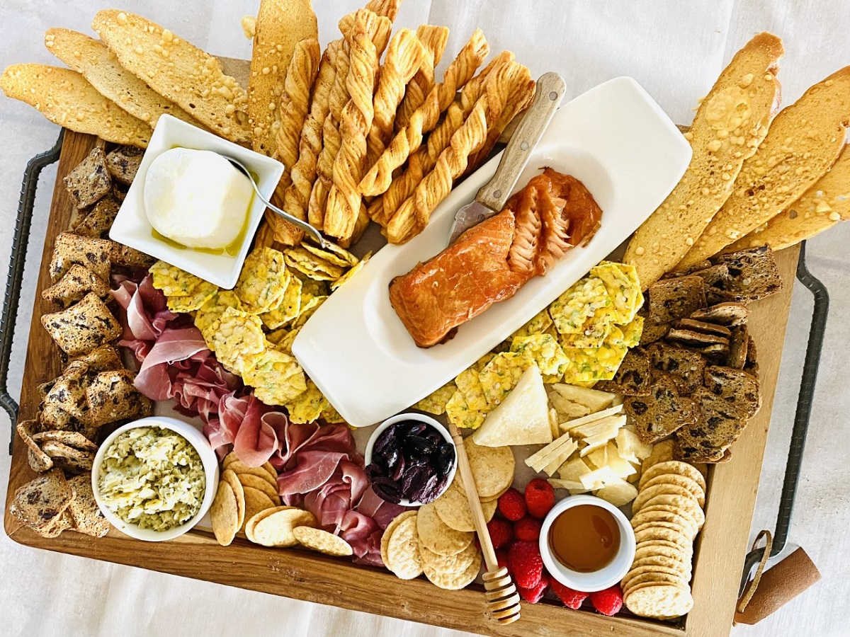 trader joe's salmon charcuterie board