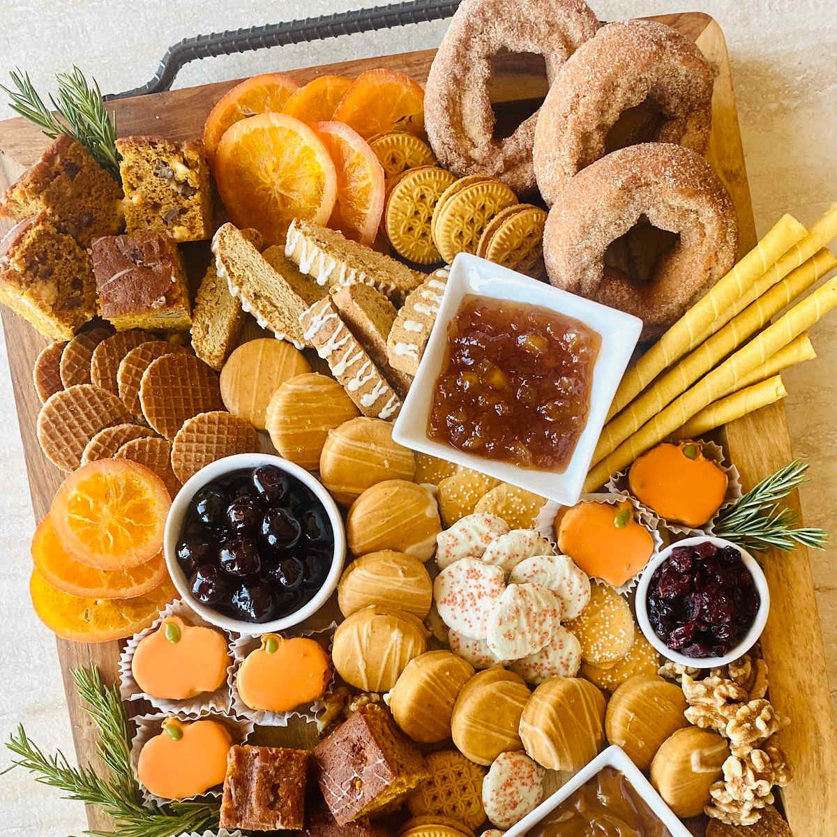 fall charcuterie board recipe.