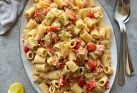 Flaked Smoked Salmon Pasta Salad
