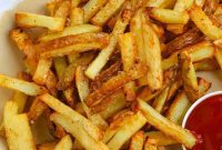 Effortless Crispy Oven Fries at Home