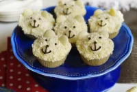 Effortless Polar Bear Cupcakes