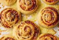 Golden Pizza Poppers