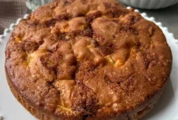Classic Cinnamon Apple Cake with Warm Spice Glaze